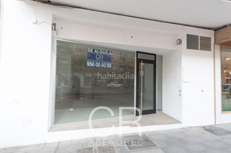 Foto 49c46e9d-0361-4963-8cf1-f22fa322058d. Affitto locale commerciale in calle palencia 11 in Granada