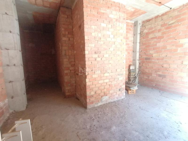 Foto 9e3d60d7-7cda-462f-8398-1d6575c0fd9a. Geschäftsraum in calle torre de la vela 7 in Castaño - Mirasierra Granada