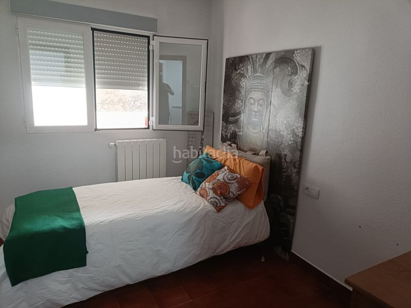 Foto c76518bf-e880-4856-9853-aeb6ead7010c. Affitto appartamento in calle pianista rosa sabater 14 in Granada