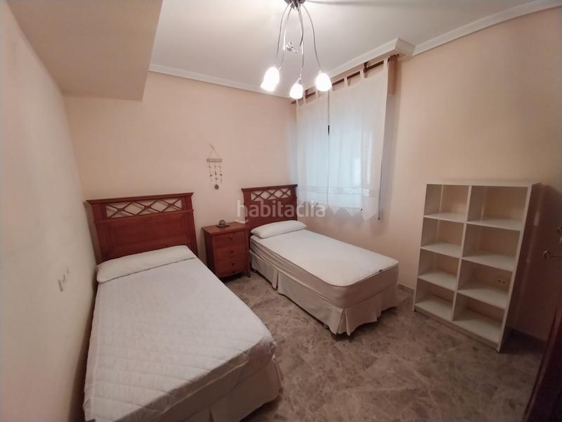 Foto ce037203-60d5-4e5f-8c4a-04af5864c9f9. Miete etagenwohnung mit heizung in Avda de Madrid - Pº de la Estación Jaén