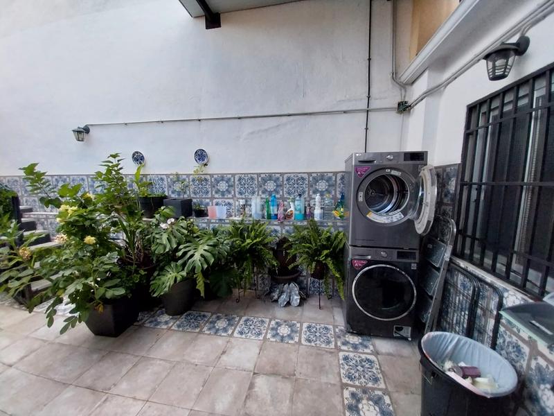 Foto 6db09879-226b-4127-968e-8aa16c135a42. Casa adosada se vende espectacular vivienda ideal para familias que buscan espacio. en Jaén