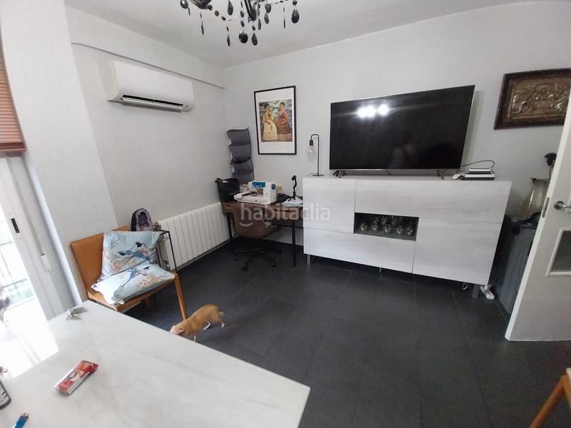 Foto b42b5831-6b44-44fe-b541-8c136ffecddc. Casa adosada se vende espectacular vivienda ideal para familias que buscan espacio. en Jaén