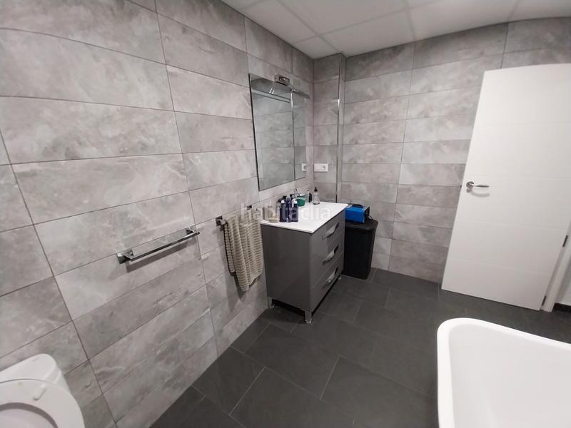 Foto bcfe64da-c845-4ca2-b135-624e5e6433c3. Casa adosada se vende espectacular vivienda ideal para familias que buscan espacio. en Jaén
