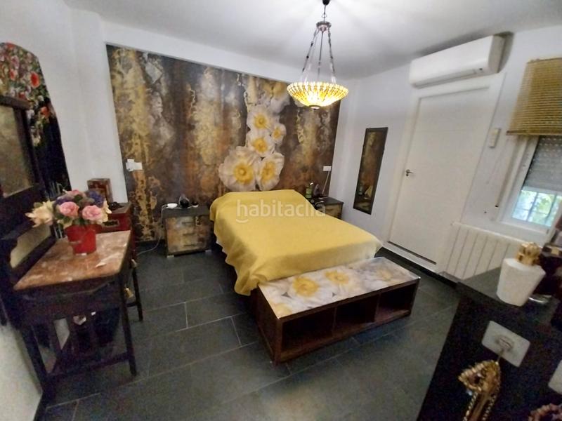 Foto eaaa0597-da06-47af-983e-9ab247c0a600. Casa adosada se vende espectacular vivienda ideal para familias que buscan espacio. en Jaén