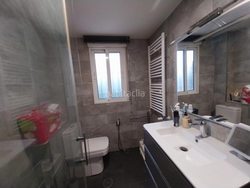 Foto fd30c7dc-3e55-40a6-8893-bcba15d40760. Casa adosada se vende espectacular vivienda ideal para familias que buscan espacio. en Jaén