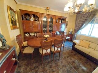 Pis  Calle adarves bajos. Vivienda en venta junto al parque de la alameda, barrio de san i