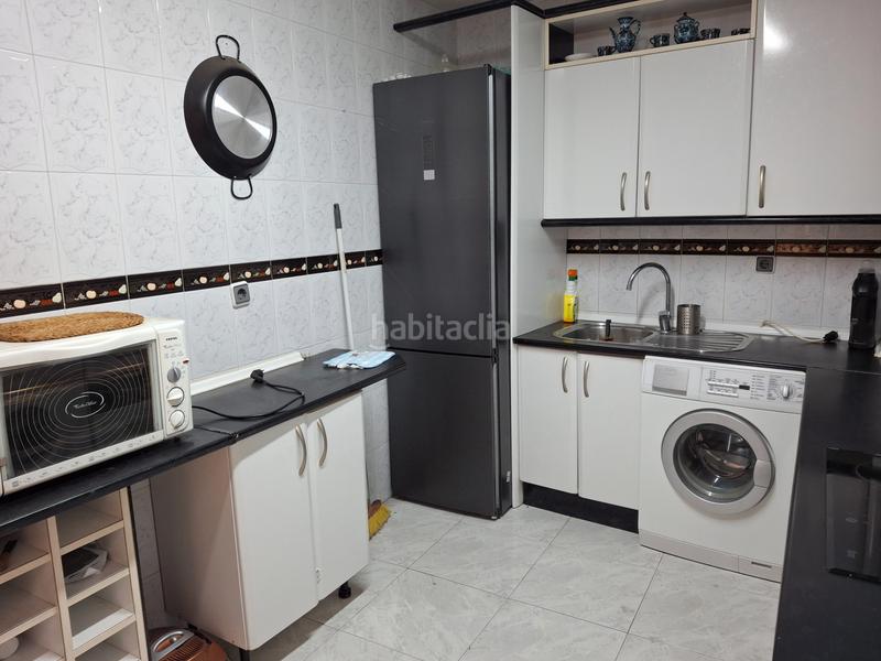 Foto a3438d89-7e59-4bbe-9fde-7a8702f8ebf7. Casa a schiera in Ctra. Circunvalación - La Magdalena Jaén