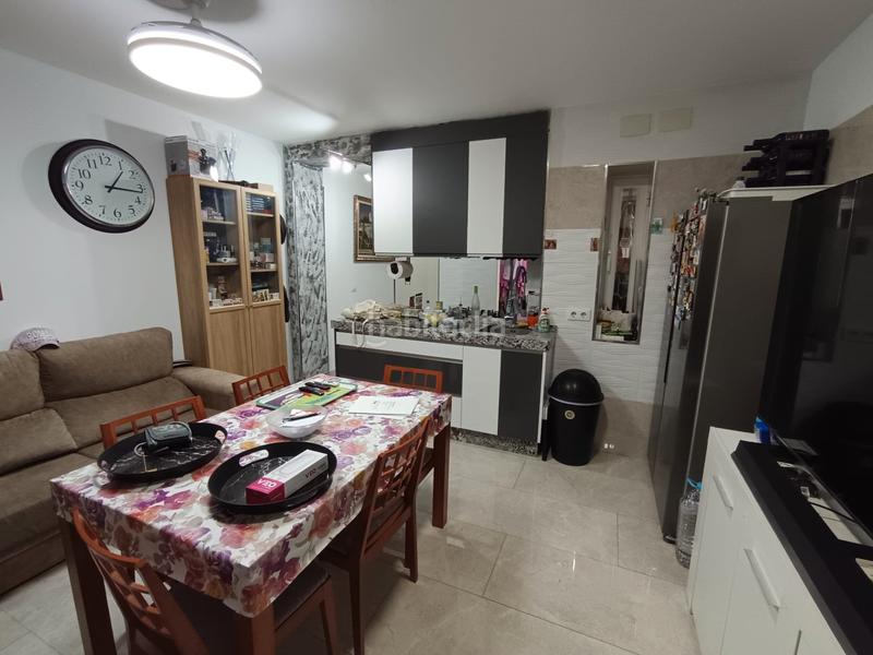 Foto 3d0566f1-3ea0-41a8-9f48-0407cfc986e1. Pis amb calefacció a Peñamefecit - Avda Barcelona Jaén