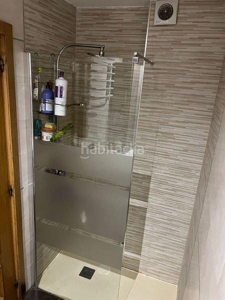 Foto d2a22c89-1739-42e3-986c-98a9c6424014. Duplex with fireplace heating in Ctra. Circunvalación - La Magdalena Jaén