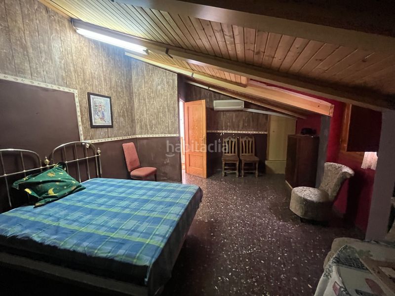 Foto a32d0623-903a-4c6a-90b9-5e3bd905e8fc. Casa adossada amb xemeneia calefacció a San Ildefonso - Catedral Jaén
