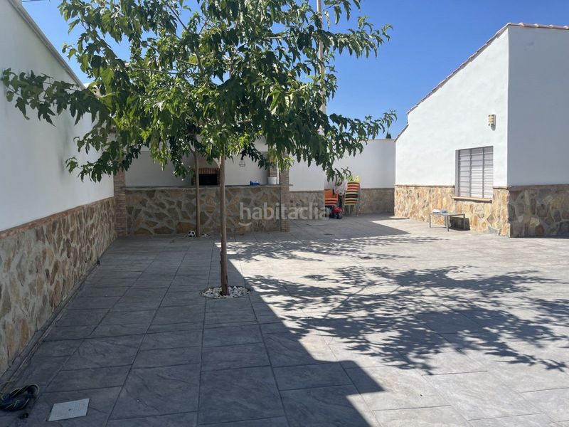 Foto 00333fe8-0cc4-413e-9e27-54a0781f1581. Xalet amb calefacció aparcament piscina a Avda de Madrid - Pº de la Estación Jaén