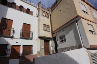 Maison  Empecinado. Casa pueblo centrica para reformar en buñol