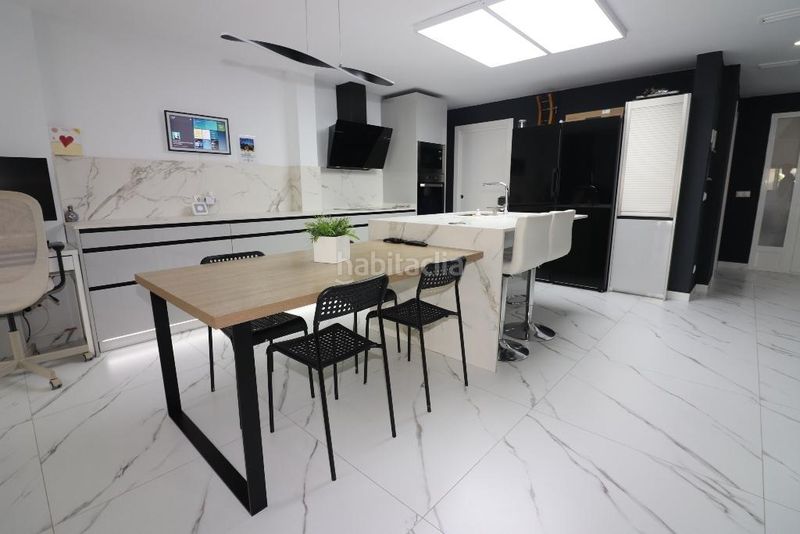 Foto b8fda2fc-9296-4d6a-b759-dc6d1b6cb006. Casa a Alborache