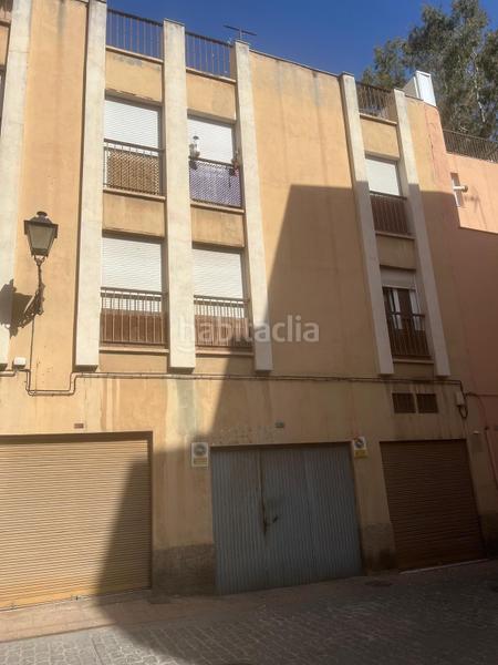 Foto 929ce0f4-3da8-4695-a6d2-86f97e7c2090. Lloguer aparcament cotxe a Centro Almería