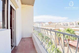 Location Appartement à Los Ángeles - Cruz de Caravaca. Se alquila piso en los angeles