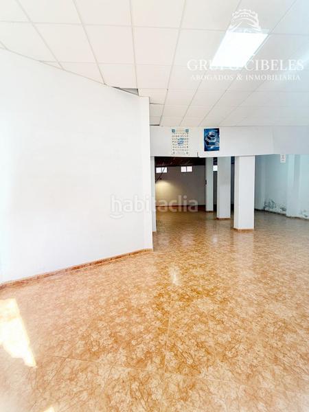 Foto 6b9ab057-438d-4806-9e65-9485e49e8031. Lloguer local comercial a Nueva Andalucía Almería
