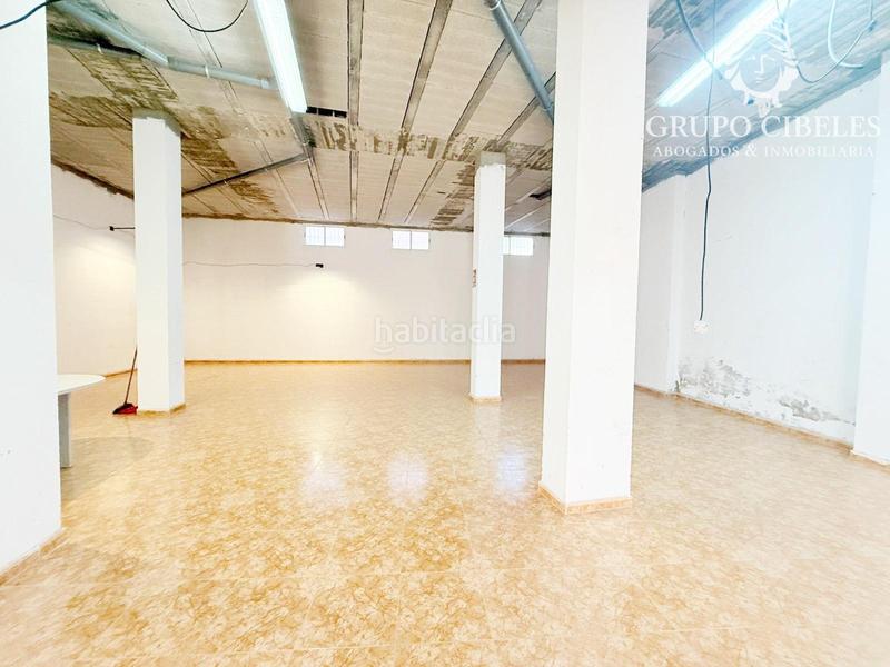 Foto 0508b50b-026d-4bc2-880f-cd932387e105. Location local commercial dans Nueva Andalucía Almería