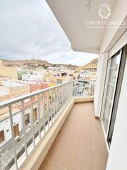 Pis a Centro. Se vende amplio piso en la zona de plaza pavia