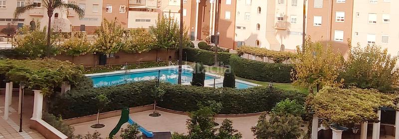 Foto 7f354c3c-a43b-4118-ab59-c359a09b4f1b. Lloguer pis amb calefacció aparcament piscina a Ciudad Jardín - Zoco Córdoba