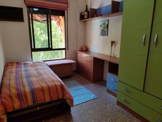 Miete Etagenwohnung in Sta. Marina - San Andrés - San Pablo - San Lorenzo. Alquiler de piso en san lorenzo