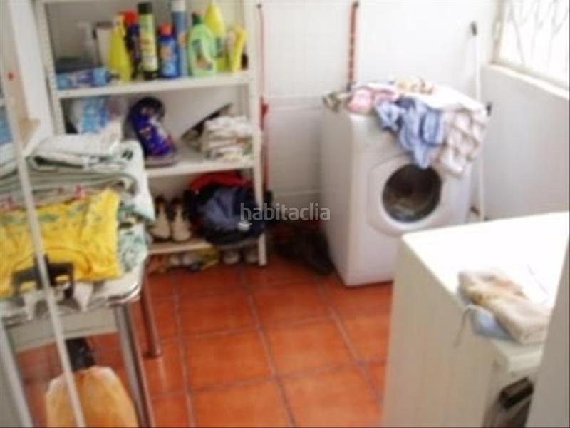 Foto 4a3cf571-c5a3-4977-a896-4e06a76ee924. Casa adosada en Estación - Universidad Castellón de la Plana