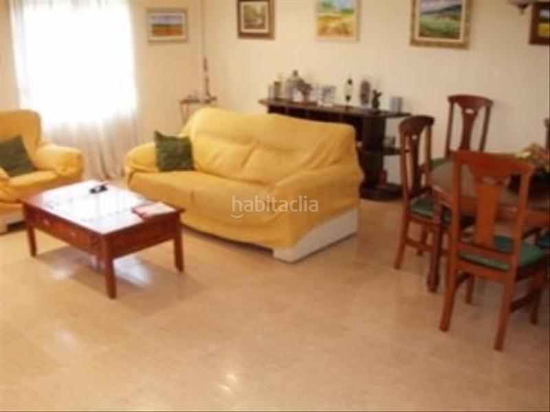 Foto 3c0560d0-831d-4446-b6ef-3e18a04888a0. Maison jumelée avec chauffage parking dans Estación - Universidad Castellón de la Plana