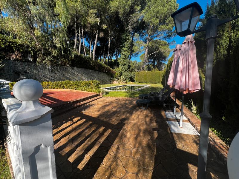 Foto 1fc91e23-8139-4662-822e-4fcbe208a071. Casa aparellada amb xemeneia calefacció aparcament piscina a Córdoba