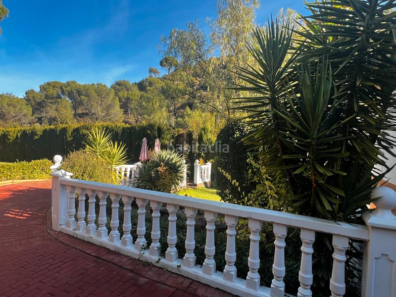 Foto 731a3aef-ff59-459f-9d35-43721fc27d75. Casa aparellada amb xemeneia calefacció aparcament piscina a Córdoba