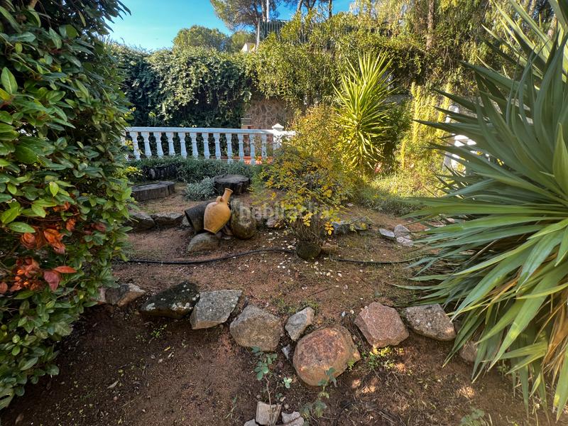 Foto d4b47e21-4897-4f63-863e-69f32a457d68. Casa aparellada amb xemeneia calefacció aparcament piscina a Córdoba