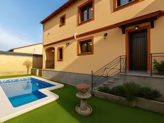 Casa a Pacs del Penedès. Chalet unifamiliar en venta pacs del penedés, barcelona.