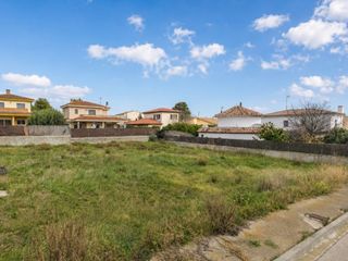 Residential Plot in Font-rubí. Excepcional solar urbano en can rovireta, fontrubí el escenario