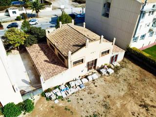 Terreny residencial a Sant Martí Sarroca. Solar urbano en venta en sant marti sarroca, barcelona.