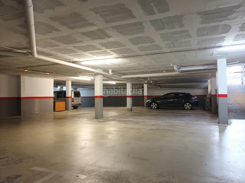 Foto d9beb77e-379d-4597-b60a-f25abf95fc96. Aparcament cotxe a Sant Martí Sarroca