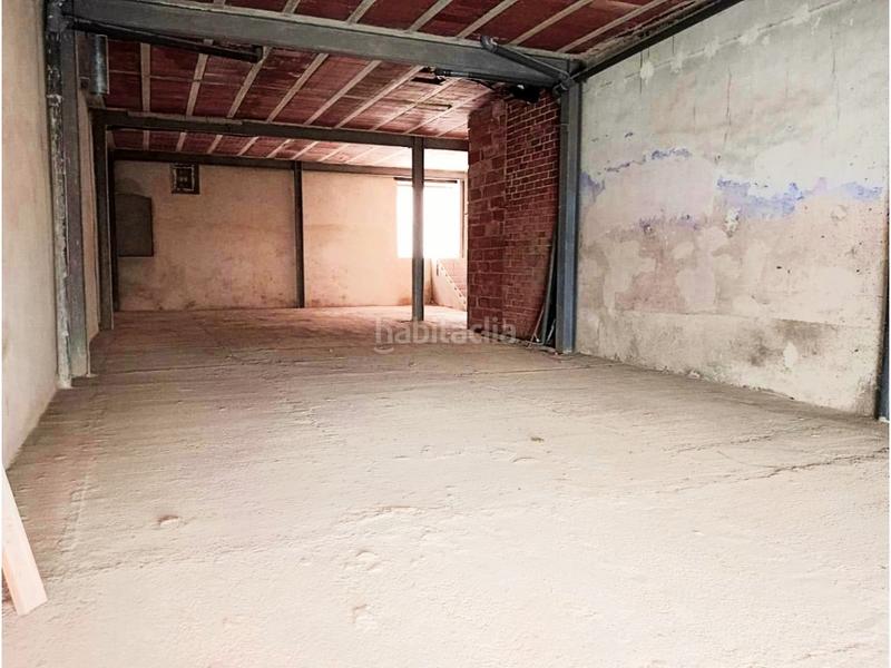 Foto 9faa4814-7c6d-436d-aee3-7874256b6002. Location local commercial dans barceloneta - molí d´en rovira Vilafranca del Penedès