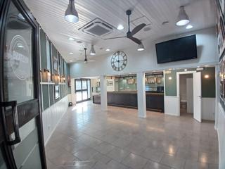 Lloguer Local Comercial  N/a. Alquiler de local comercial reformado en les clotes, vilafranca