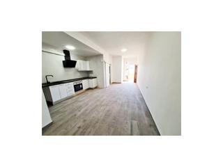 Pis a Torrelles de Foix. Oportunidad de inversión! vivienda reformada con inquilino y 9 d