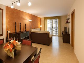 Pis  Carretera de barcelona. Oportunidad única en avinyonet del penedès! piso seminuevo con p