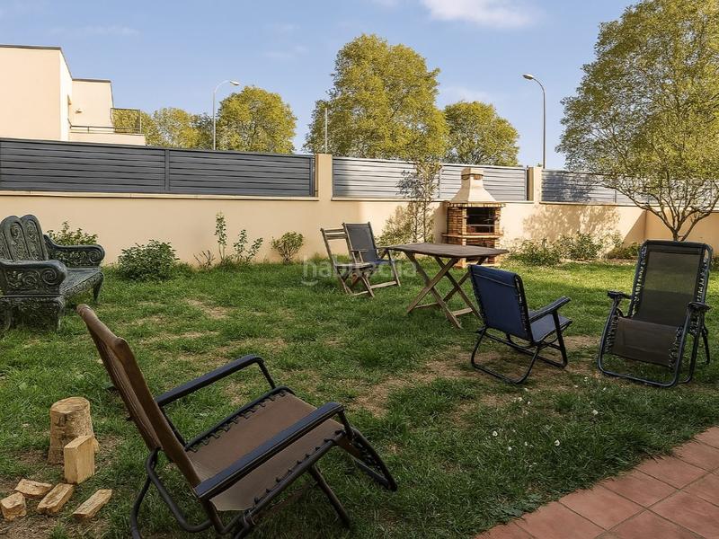 Foto d1e2a688-3a4d-4c25-b210-798b2fd40ded. Casa amb calefacció aparcament a Sant Julià Vilafranca del Penedès