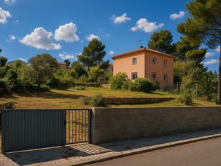 Terreny residencial  N/a. Solar urbano en venta en can coral  torrelles de foix! ideal par