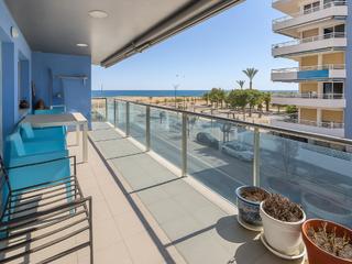 Appartement dans Segur Platja. Primera lnea, vistas al puerto y al mediterrneo  oportunidad 