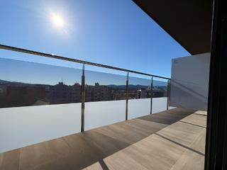 Pis  N/a. Obra nueva en la girada  piso de 2 habitaciones con terraza, pis