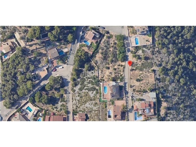 Foto 2689758b-3f94-434c-90c7-52d1874972e2. Terreno residenziale in costa Cunit - els jardins - els rosers Cunit