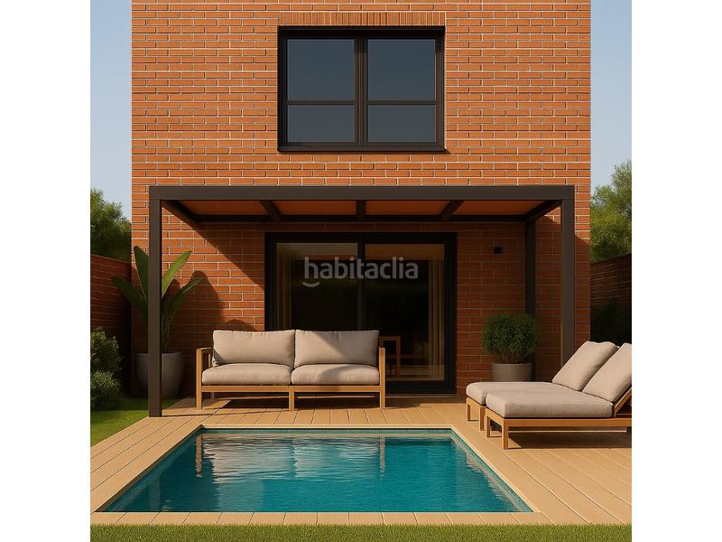 Foto e9af1df3-0cd8-49af-8546-c3b89833f463. Casa amb calefacció aparcament a Granada (La)