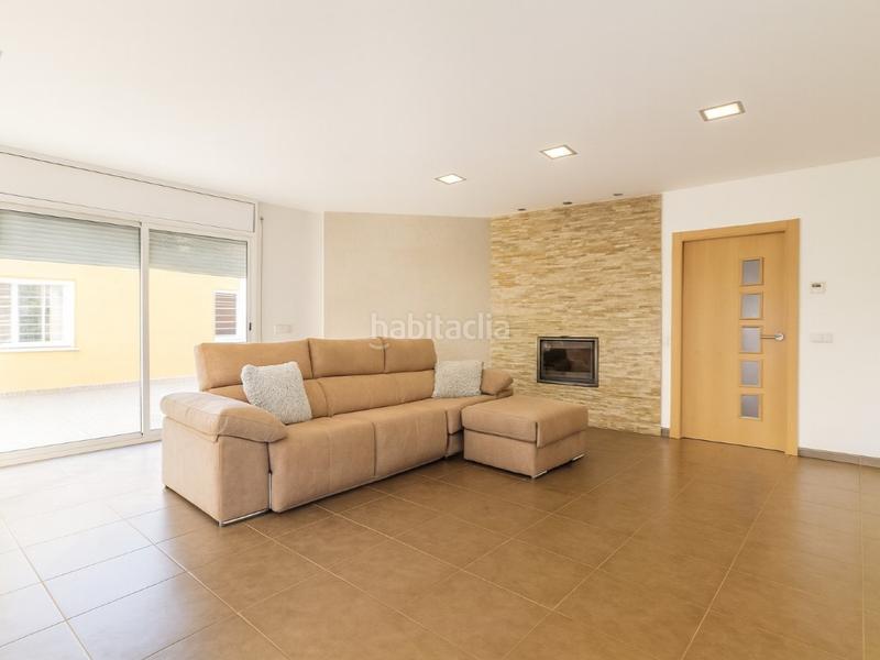 Foto 5c00f099-f228-43ed-87ae-f60239e82ff3. Haus mit heizung parking in Torrelles de Foix