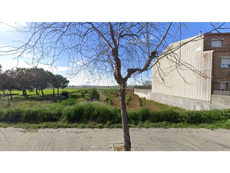 Foto aecc7480-d329-4a5e-8cb3-b4d7ab0e8b32. Casa amb calefacció aparcament a Granada (La)