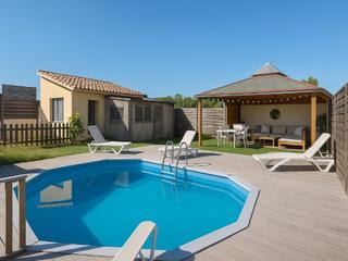 Casa  Calle ramon casas. Chalet independiente en venta en la bisbal del peneds  urbaniza