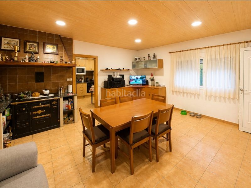 Foto af3e3106-44aa-4914-b50d-093b85484d68. Casa a Torrelles de Foix