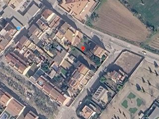 Terreny residencial  Calle sant jordi, de. Solar urbano en venta en moja olèrdola  construye la casa que si