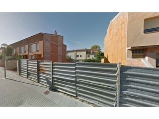 Terreno residenziale  Calle creixell. Solar urbano en venta en el barrio poblenou de vilafranca del pe