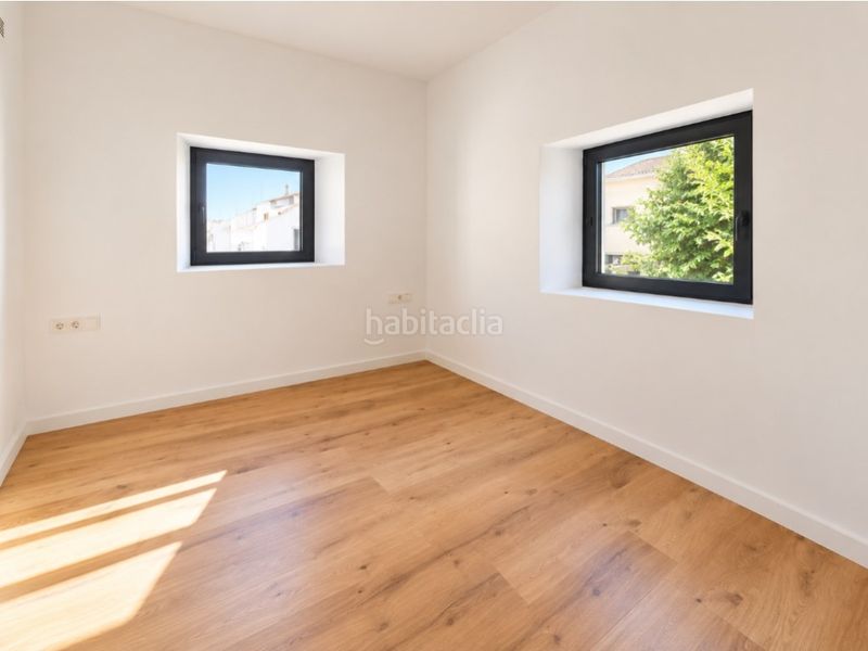 Foto 5d4658f7-ac1e-4fa7-ba57-7fc4f77cd9f0. Piso baluard ferran piso exclusivo de diseño con ascensor en el centro histórico en Vilafranca del Penedès